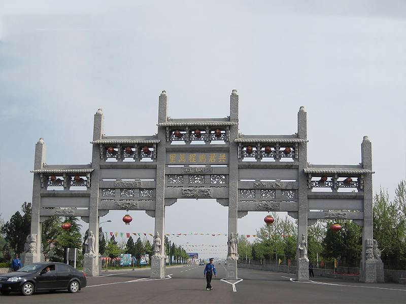 石牌樓 